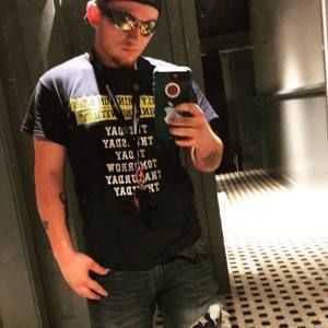 Meet your Posher, Seth